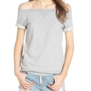 Off the shoulder tee